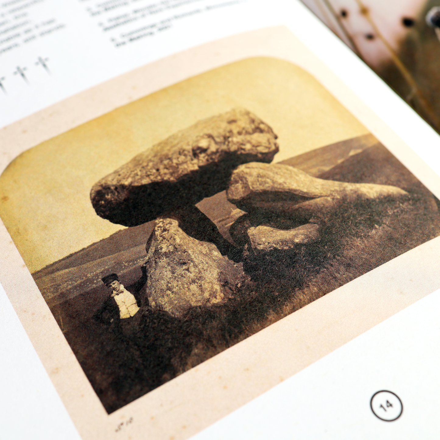 Cromlech Zine
